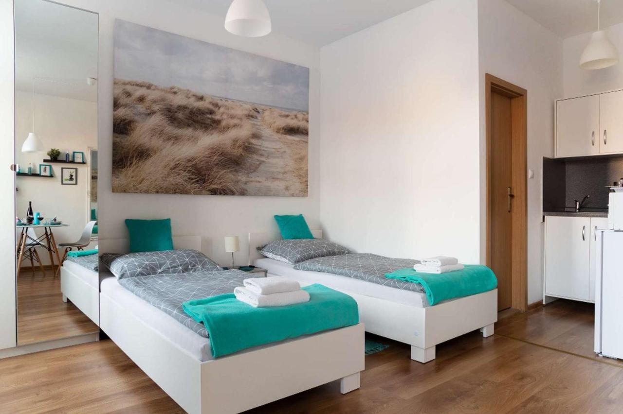 Jonas Apartments - Great Location Near Bratislava City Center Buitenkant foto