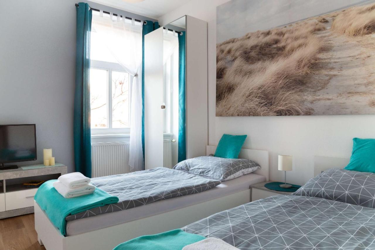 Jonas Apartments - Great Location Near Bratislava City Center Buitenkant foto