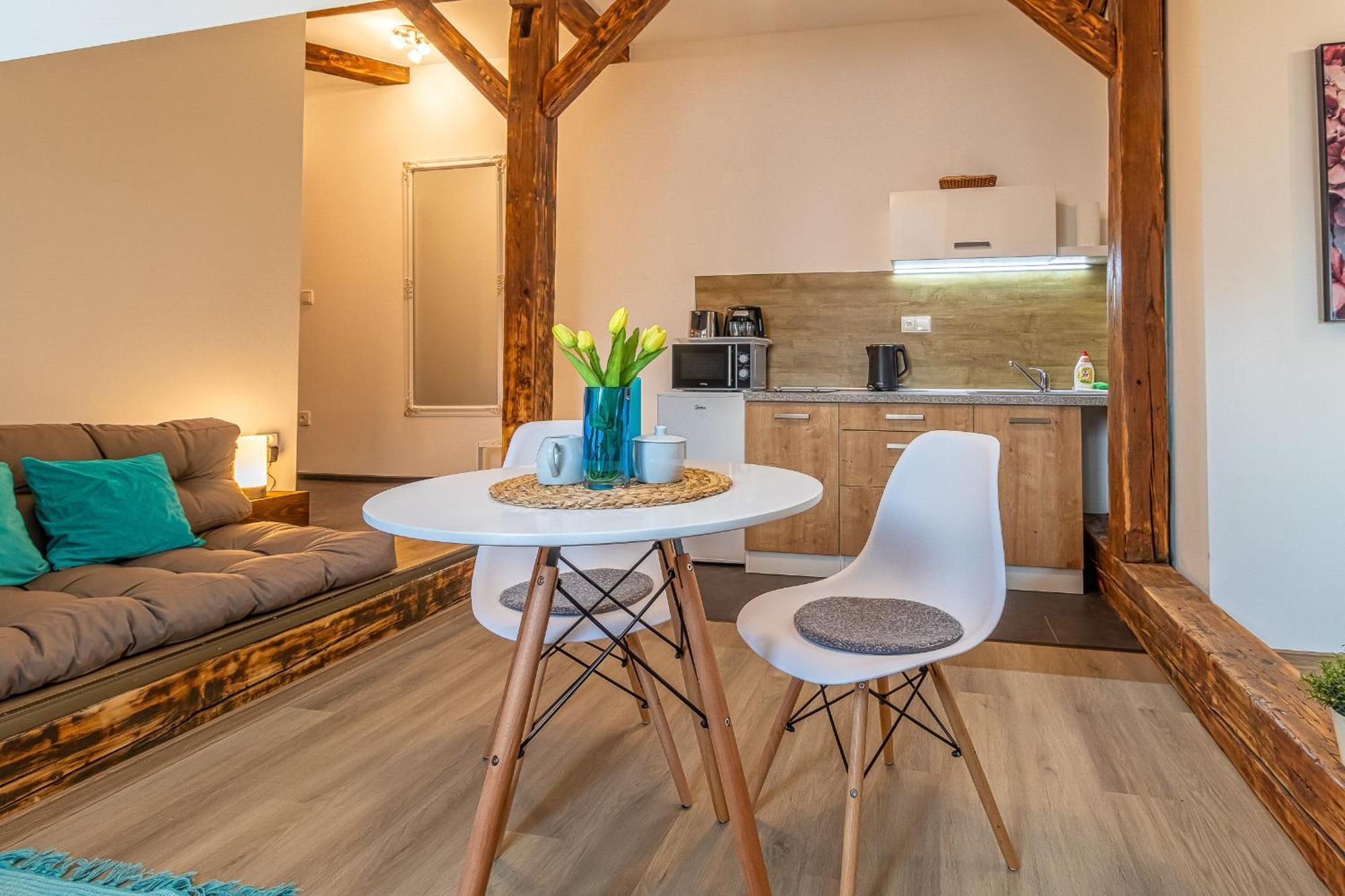 Jonas Apartments - Great Location Near Bratislava City Center Buitenkant foto