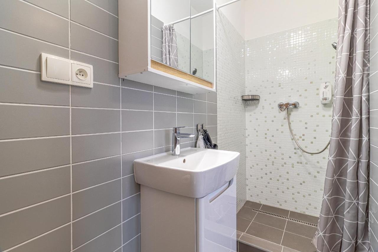 Jonas Apartments - Great Location Near Bratislava City Center Buitenkant foto