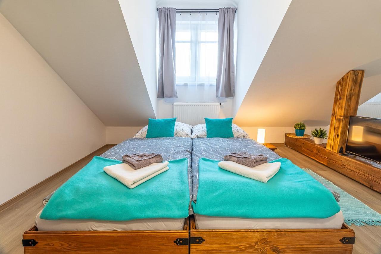 Jonas Apartments - Great Location Near Bratislava City Center Buitenkant foto