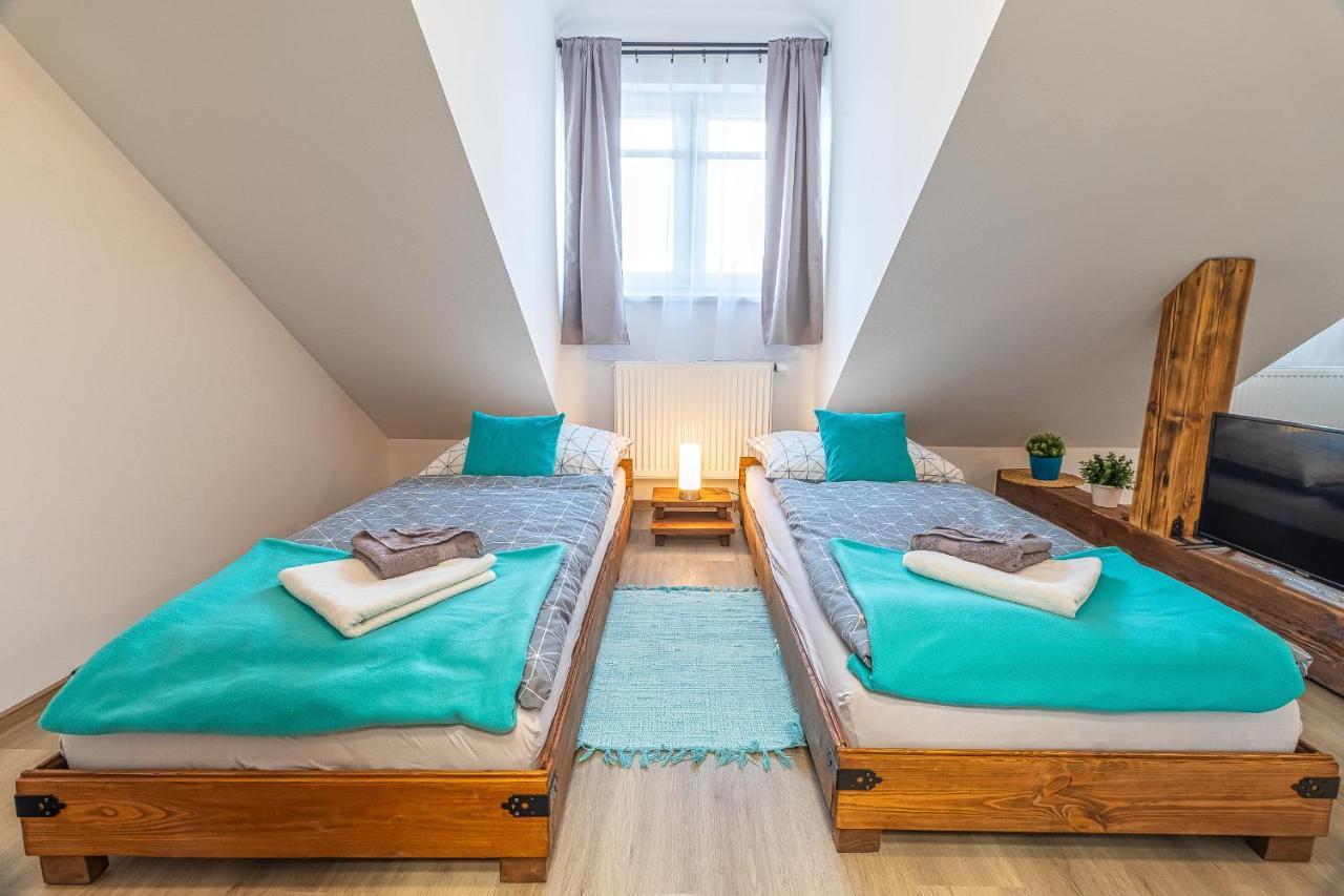 Jonas Apartments - Great Location Near Bratislava City Center Buitenkant foto