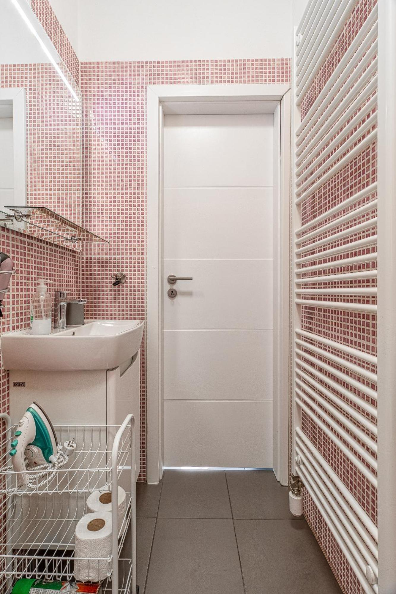 Jonas Apartments - Great Location Near Bratislava City Center Buitenkant foto