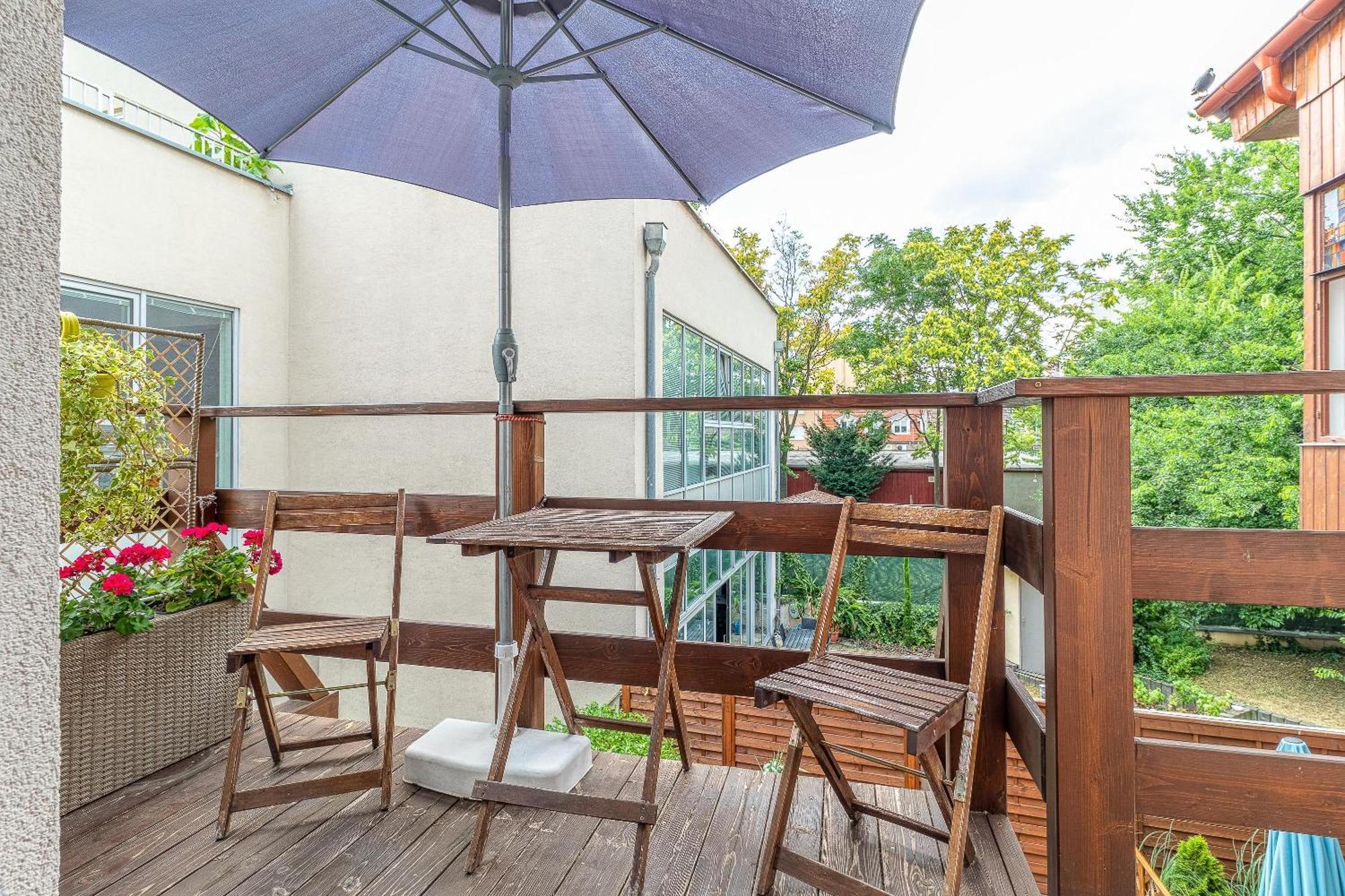 Jonas Apartments - Great Location Near Bratislava City Center Buitenkant foto